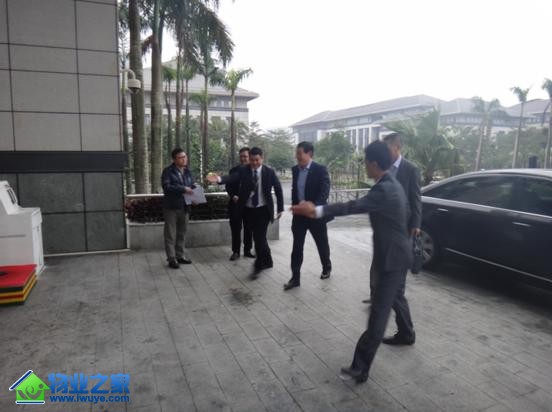 ��Ԫ��ҵ���Ϸֹ�˾�����Ӵ����Ŷ��³�