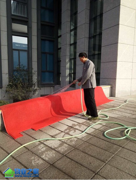 “新年新气象”——杭州萧安物业开展迎新年大清洗