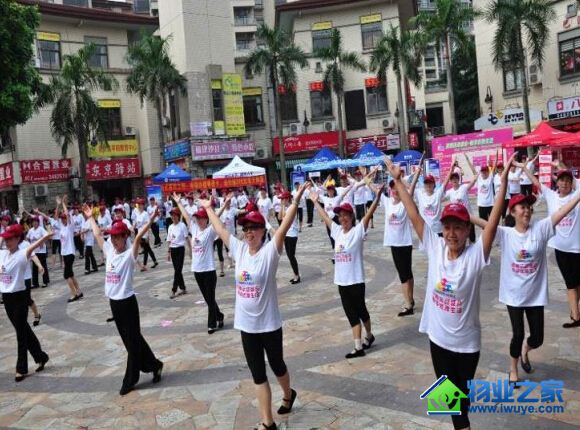 ����ʢ�ģ��ž���ȫ��40��ҵ���˶��������Ļ