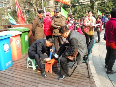 ��ʵ��ҵ����Ŀ��չ��3��5ѧ�׷桱�������