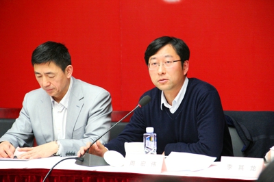 ��ʵ��ҵ����ʮ���ٿ�С����г������̸��