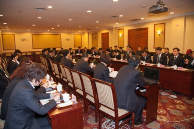 ͬ���ҵ�ٰ�2014�꾭����ѵ��